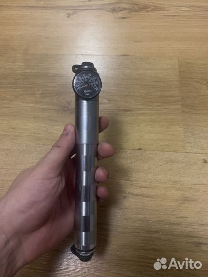 Велосипедные аксессуары (крылья, педали, насос)