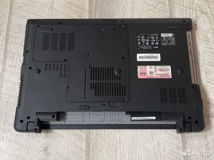 Корпус с петлями Acer Aspire 5810TG