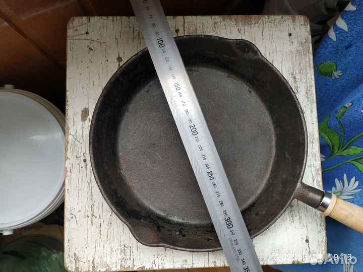 Чугунная сковорода СССР