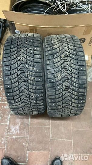 Michelin X-Ice 3 255/35 R19