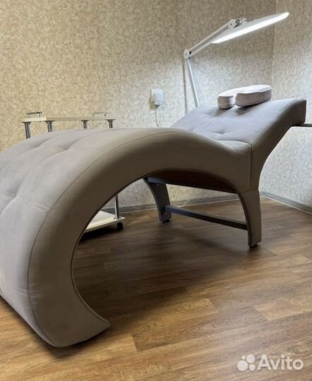 Материалы для наращивания ресниц кушетка