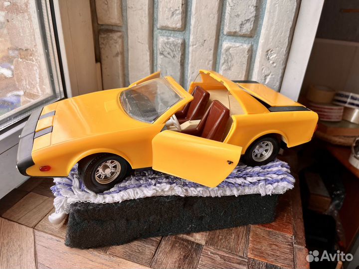 Автомобиль-игрушка Alfetta-Spider, из СССР