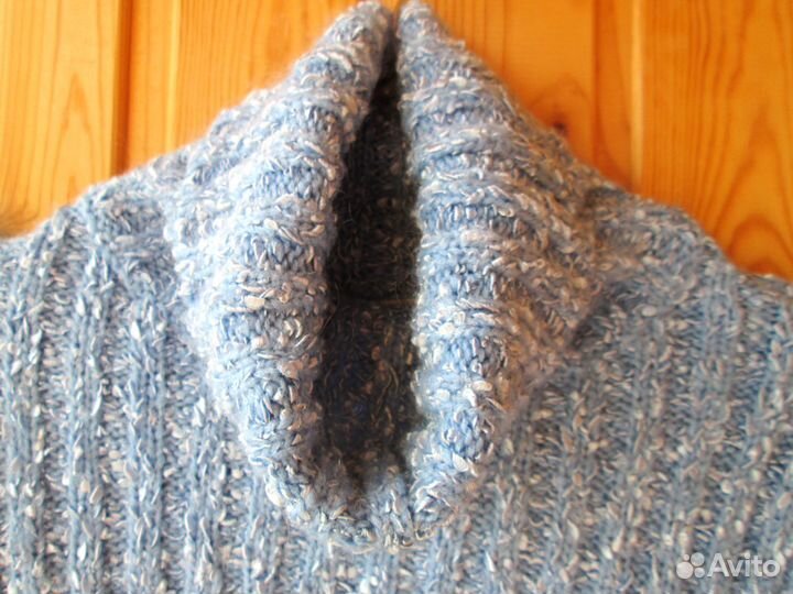 Свитер - размер 40