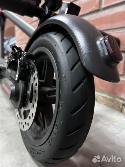 Электросамокат xiaomi m365 pro черный бу