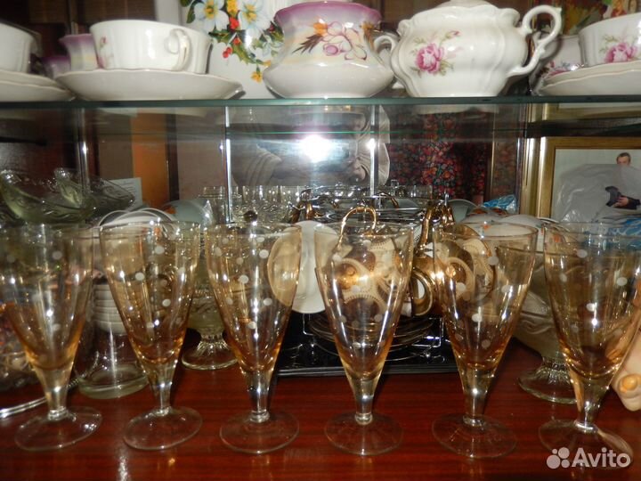 Рюмки и бокалы