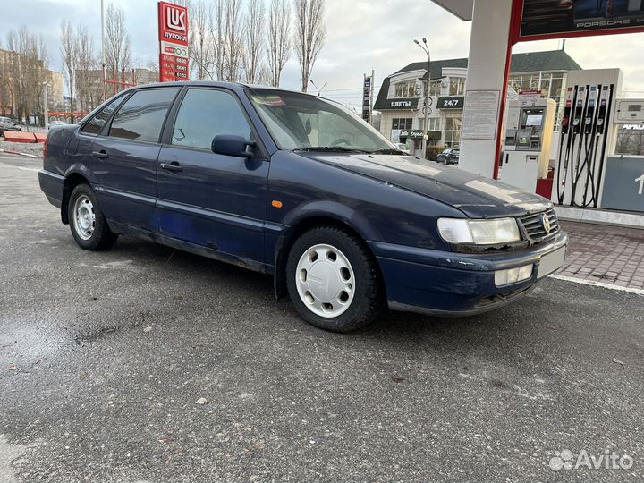 Volkswagen Passat 2.0 МТ, 1995, 250 000 км