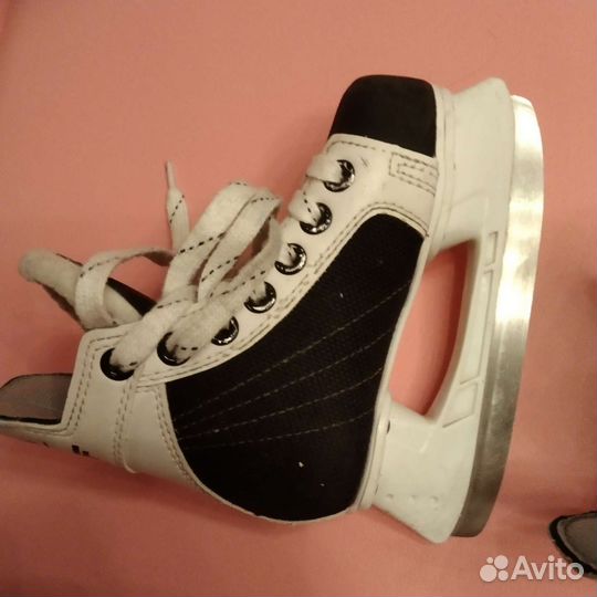 Коньки хоккейные детские 25 размер