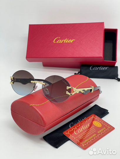 Солнцезащитные очки Cartier