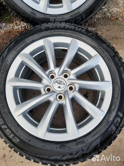 Toyota Camry R17 оригинал с датчиками давления