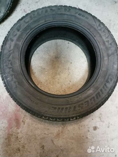 Bridgestone B65 235/65 R17 108T