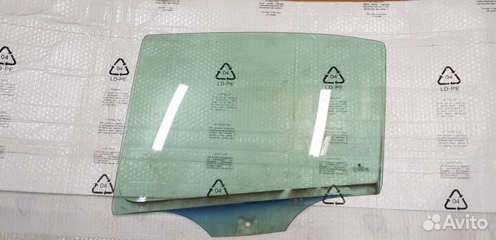 Skoda Octavia (A5) Стекло двери задней левой