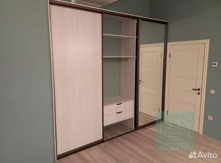 Стенка в гостиную