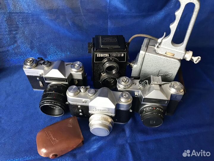 Коллекция фотоаппаратов времен СССР