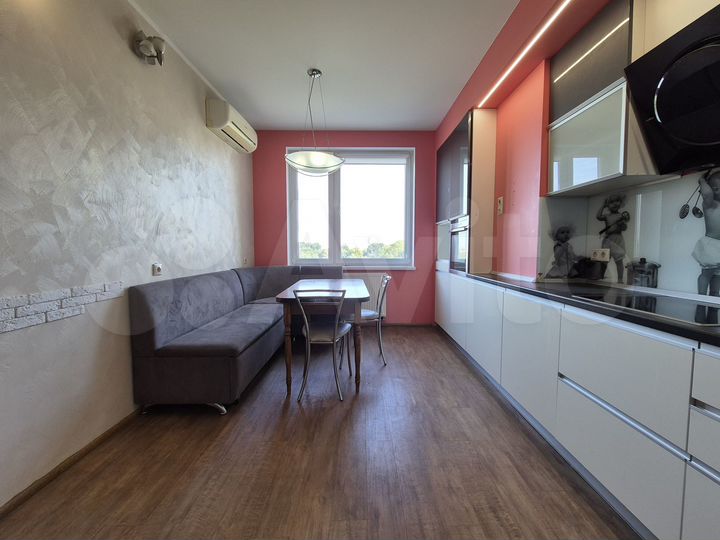 2-к. квартира, 69,2 м², 7/16 эт.