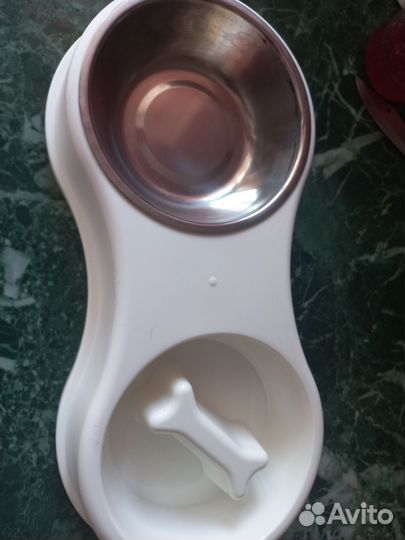 Кормушка для собак мелких пород