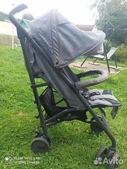 Прогулочная коляска трость