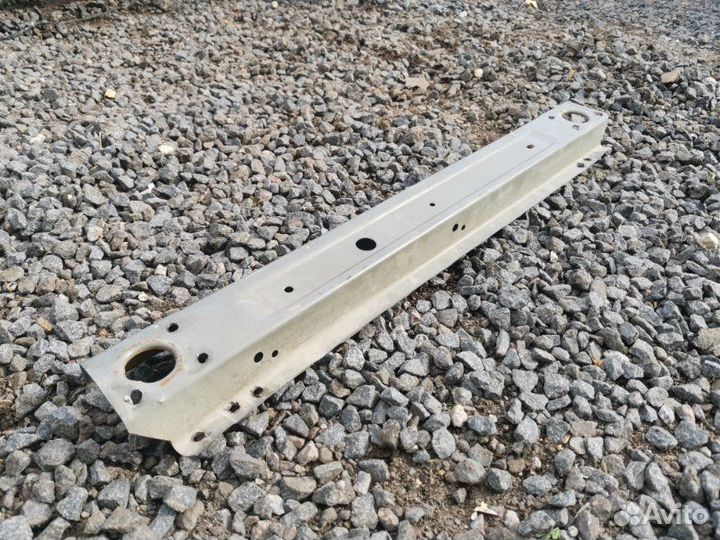 Панель передний Mitsubishi Outlander 2020