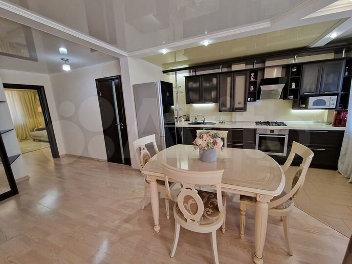 3-к. квартира, 128 м², 5/6 эт.