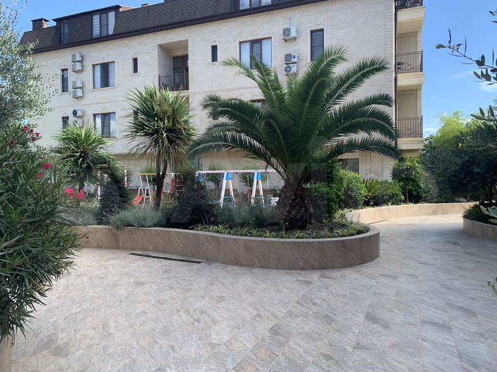 2-к. квартира, 66 м², 2/3 эт.