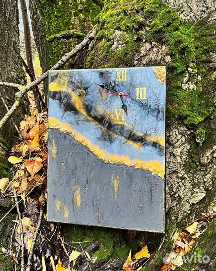 Часы из эпоксидной смолы подарок учителю