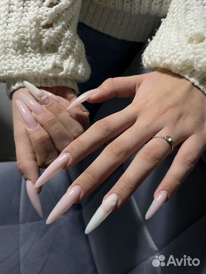 Модель на наращивание/маникюр