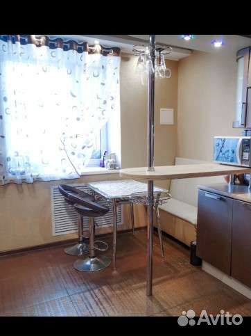 Тюль и карниз