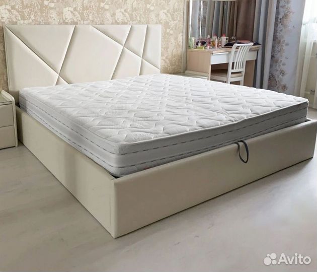 Современная кровать