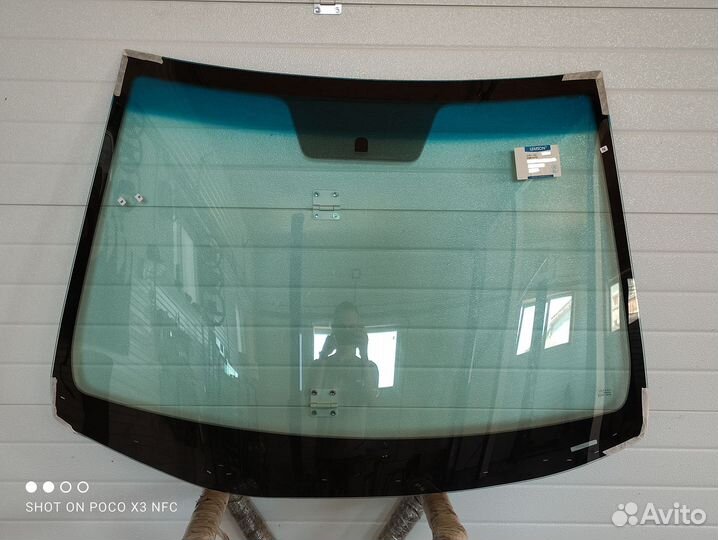 Лобовое стекло Mitsubishi L200 (2006)