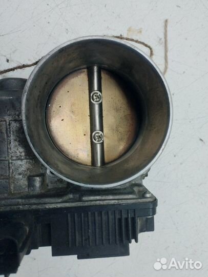 Заслонка дроссельная Nissan Elgrand E51 VQ35DE