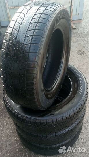 Triangle TR777 215/70 R16