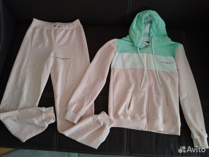 Спортивный костюм tommy hilfiger женский