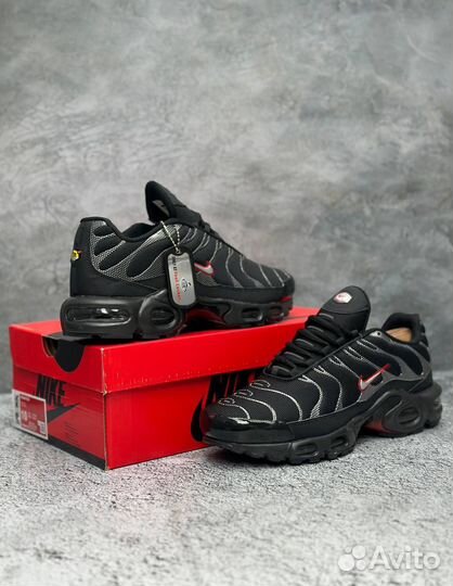 Кроссовки nike air max tn plus