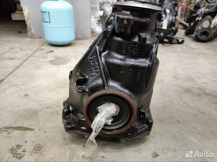 Задний редуктор задний Bmw F15