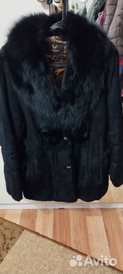 Шубка натуральная женская воротник чернобурки