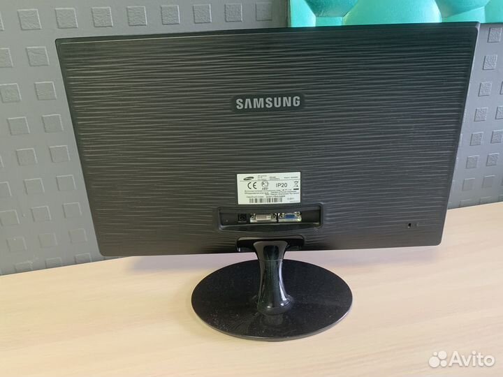 Монитор Samsung ls23a300 23 дюйма