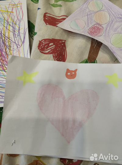 Игрушки, поделки и рисунки