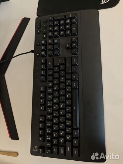 Игровая проводная клавиатура logitech g213