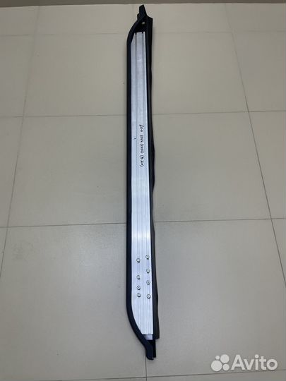 Подножка левая Toyota RAV4 (XA50)