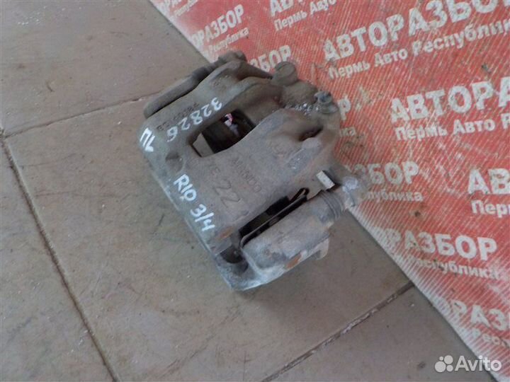 Суппорт передний левый Kia Rio 3 G4FC 2017