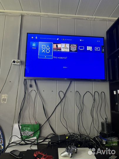 Sony PS4 с крутыми играми