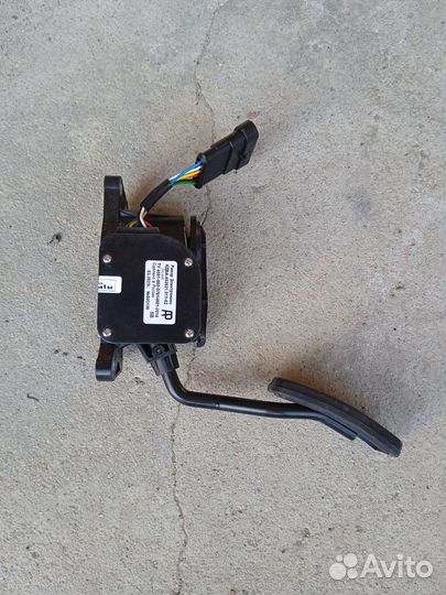 Педаль газа валдай