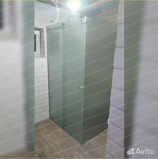 Душевая кабина из стекла 110х80