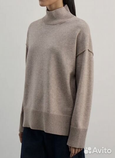 Свитер новый Zarina