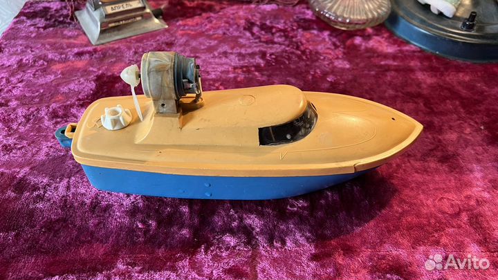 Игрушка катер СССР