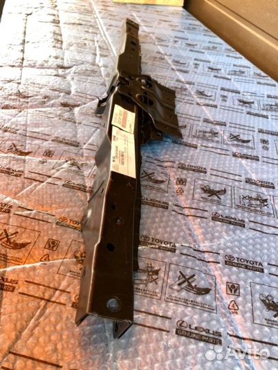 Суппорт радиатора передний Lexus Nx 200 2014-2021