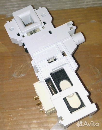 Замок люка убл сма Beko rold DA-000732 3конт. на т