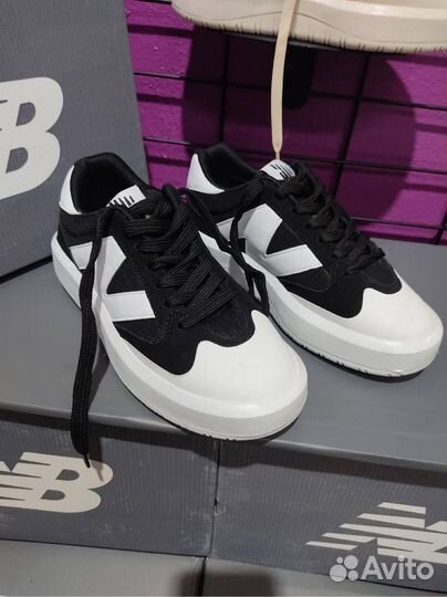 New Balance женские