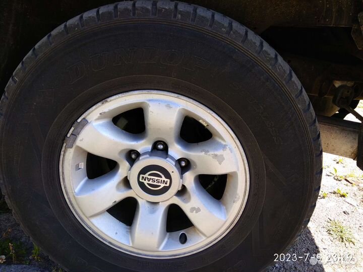 R16 Dunlop Grandtrek SJ6 275/70, PCD 6x139.7 DIA 110