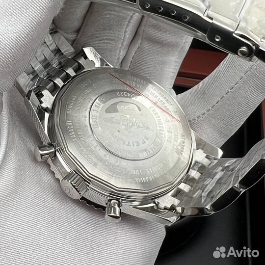 Часы breitling