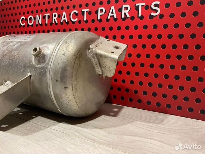 Ресивер пневмоподвески Bentley Continental Flying